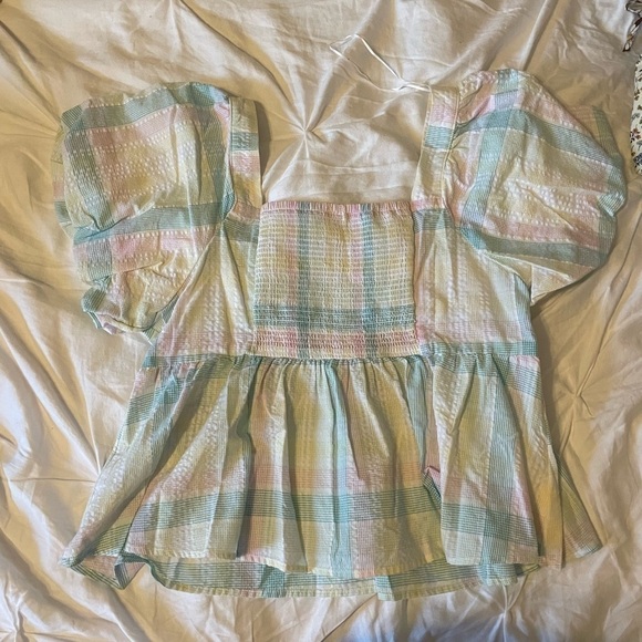 old navy puff sleeve blouse - Picture 3 of 4